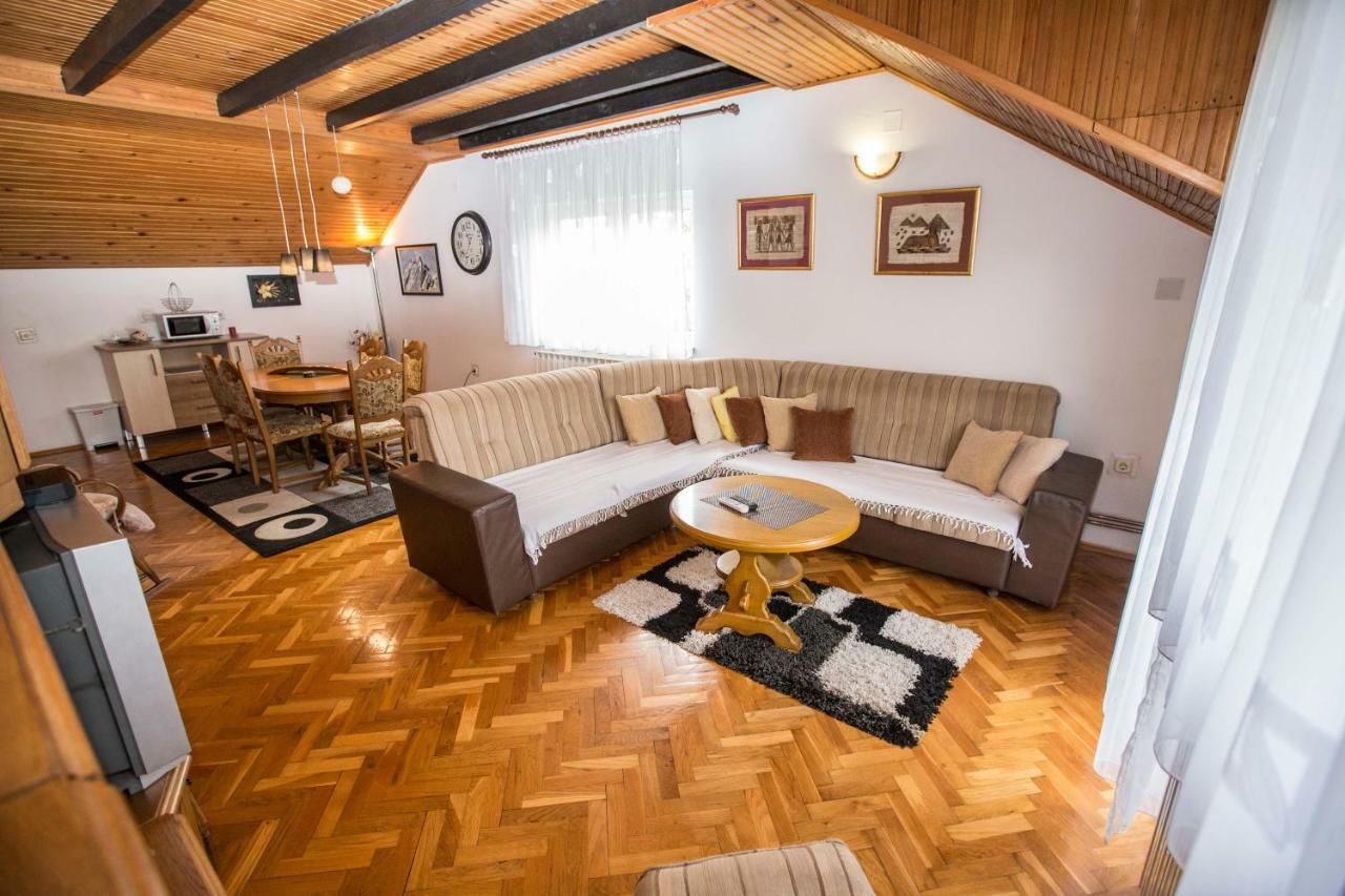 Apartman Ruzica Ogulin Exterior foto